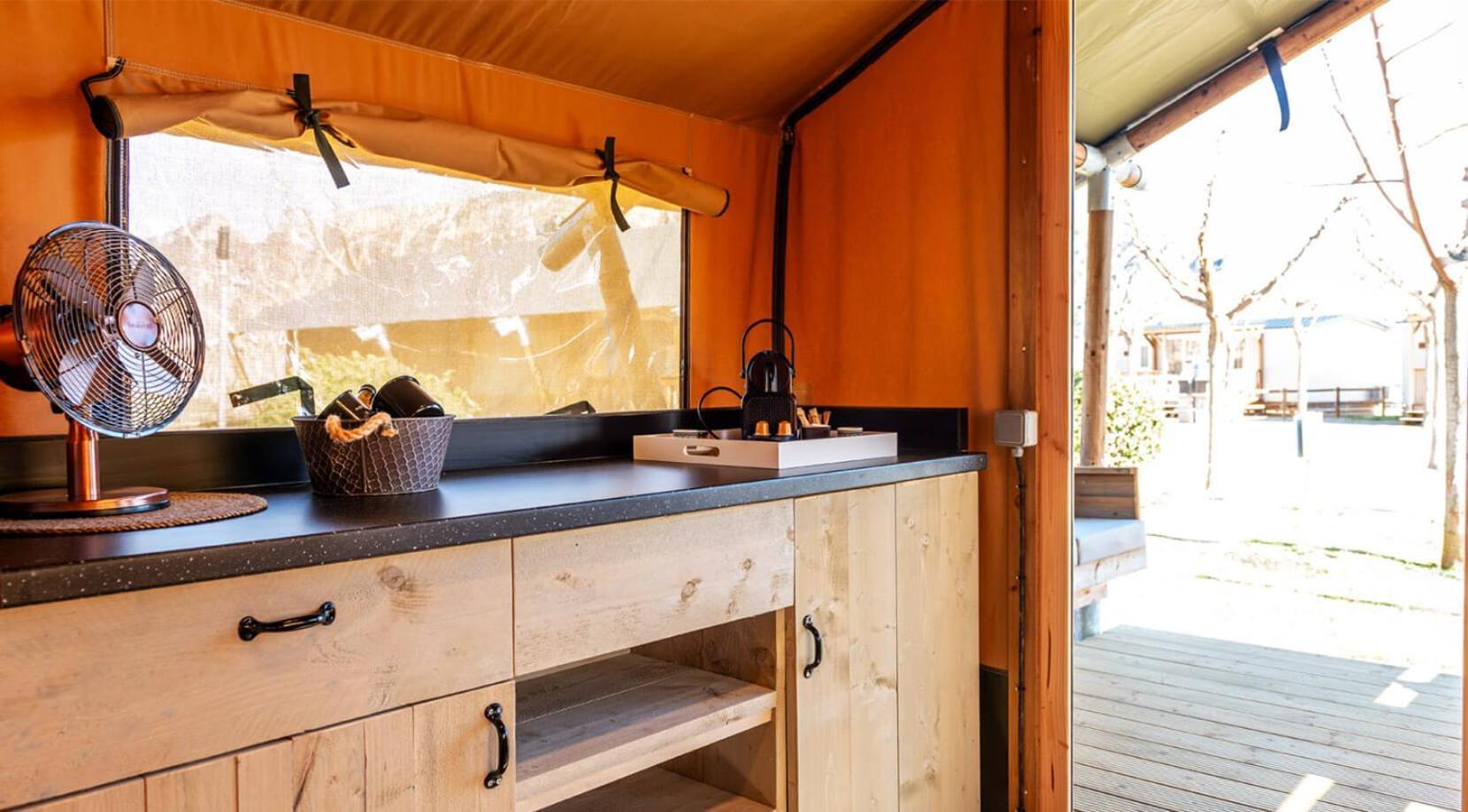 La Noguera Camping Sant Llorenç de Montgai Extérieur photo