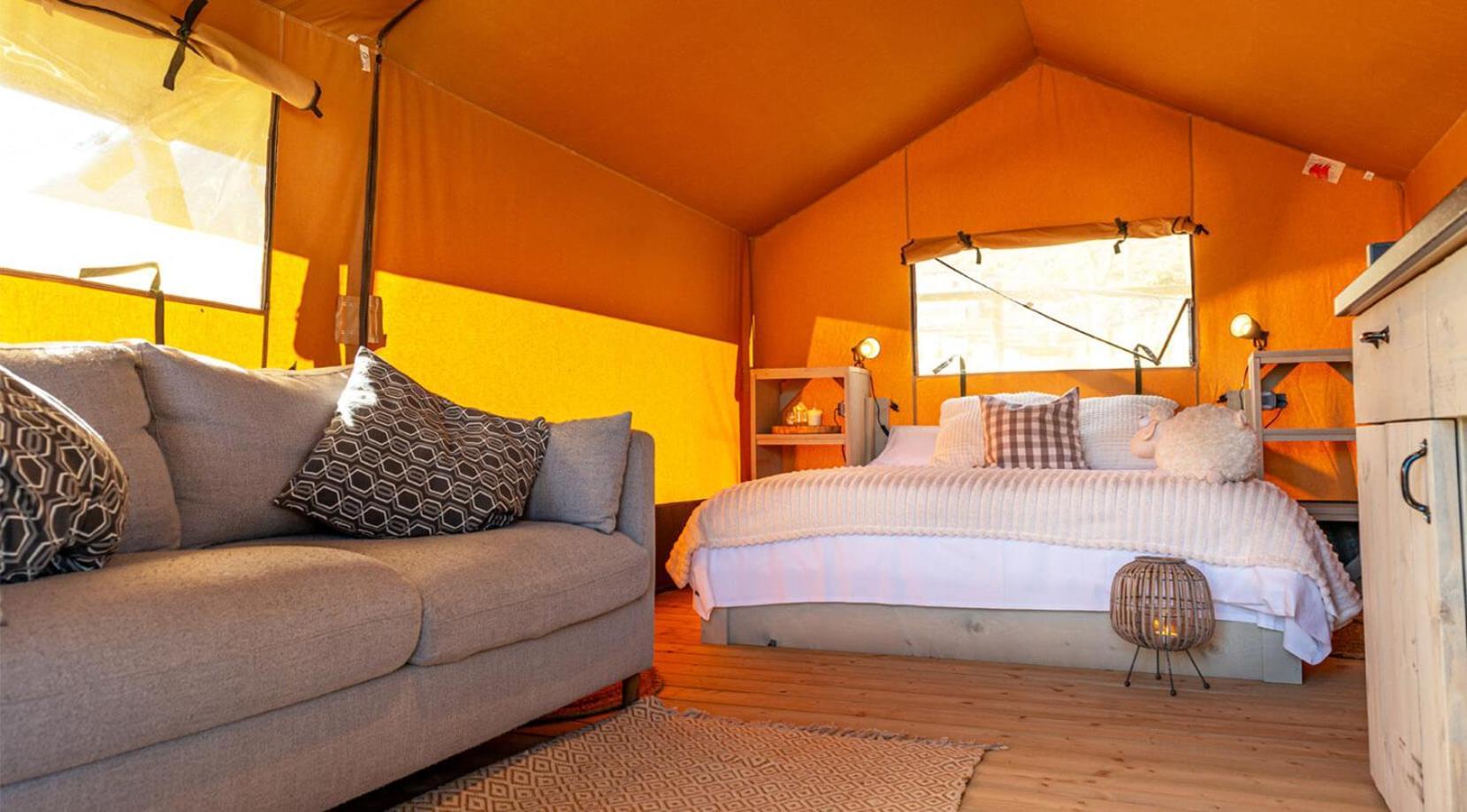 La Noguera Camping Sant Llorenç de Montgai Extérieur photo