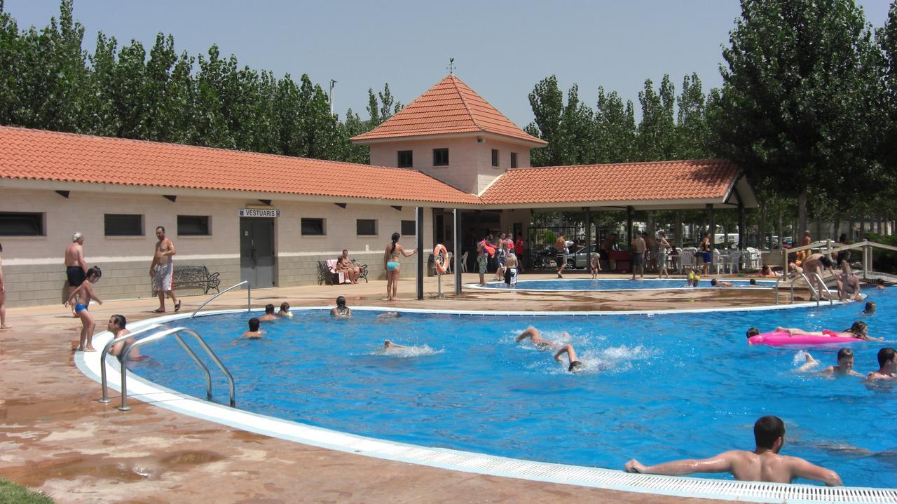 La Noguera Camping Sant Llorenç de Montgai Extérieur photo